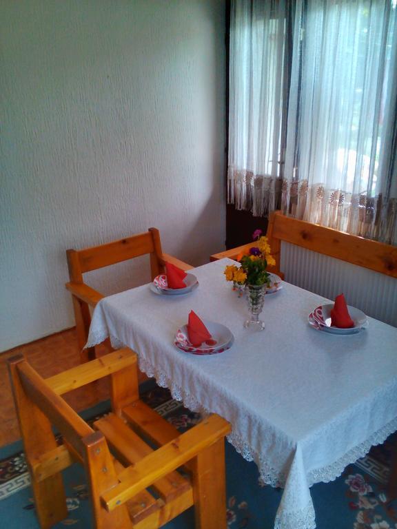 Guesthouse Andrea A Zabljak  Bagian luar foto